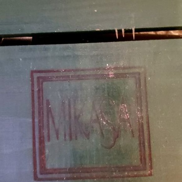 Vintage MIKASA Christmas ornaments - Picture 3 of 3